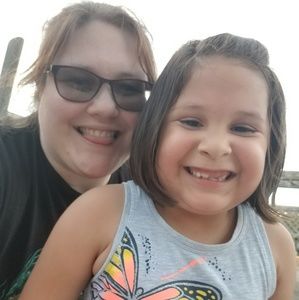 Meet your Posher, Macayla